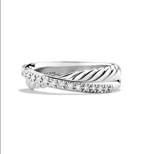 David Yurman Crossover ring with Diamond